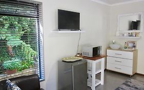 Pecan Tree Forest Studio B With Private Terrace